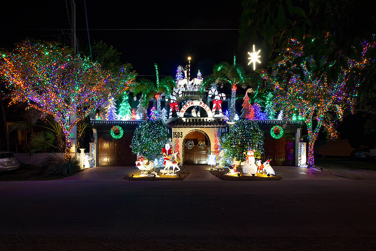 Key West Christmas Lights Tour Celebrate The Holidays In Key West