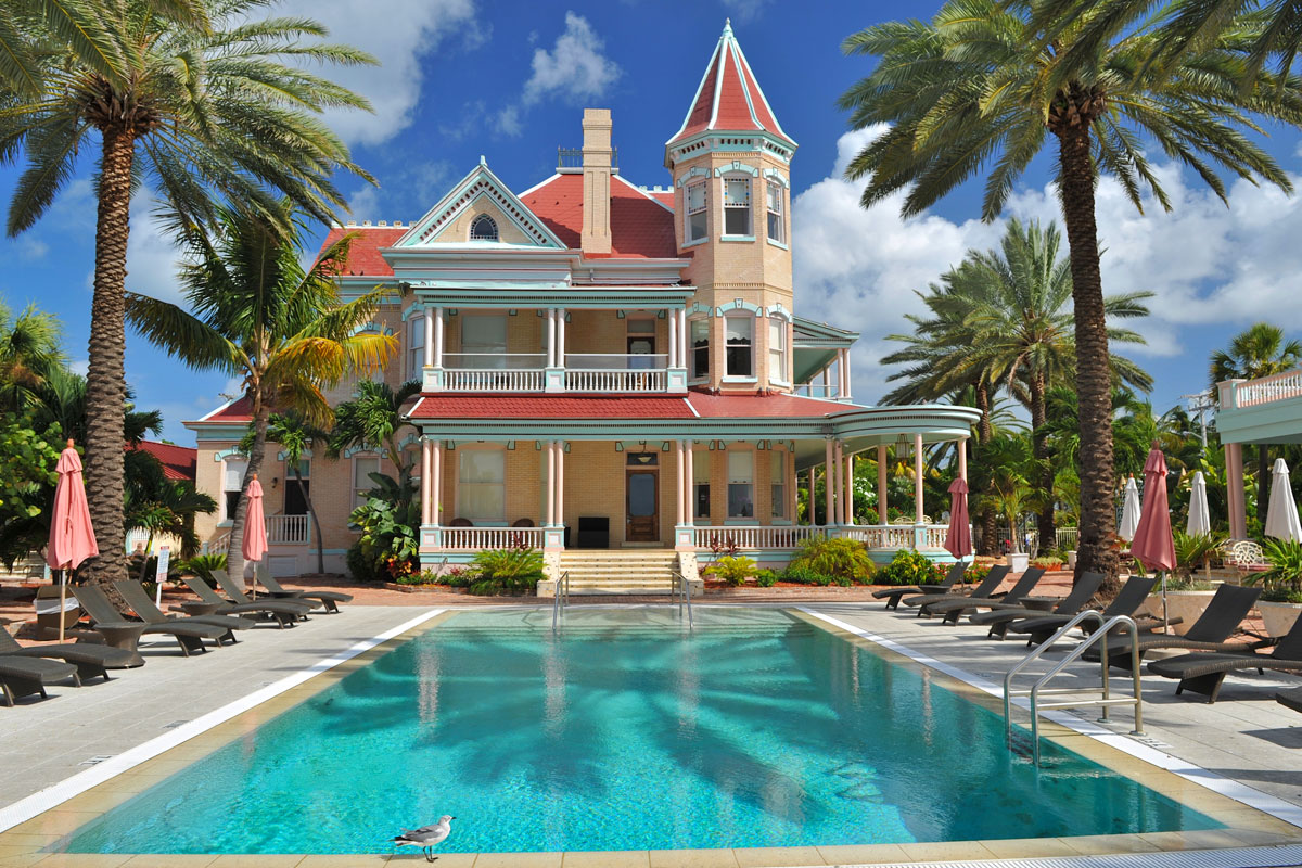 Complete Guide To The Southernmost House Hotel Key West