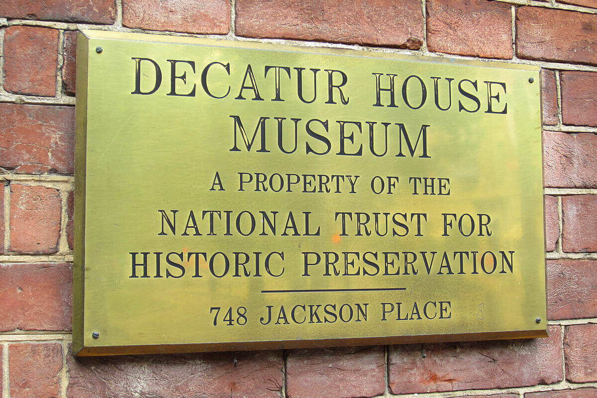 stephen-decatur-house-information-guide