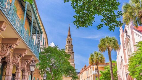 A beautiful scenery of the historic district of Charleston SC